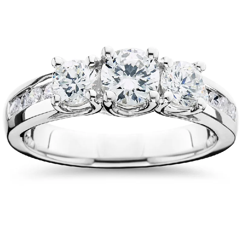 14k White Gold 2 ct TDW Diamond Three Stone Ring