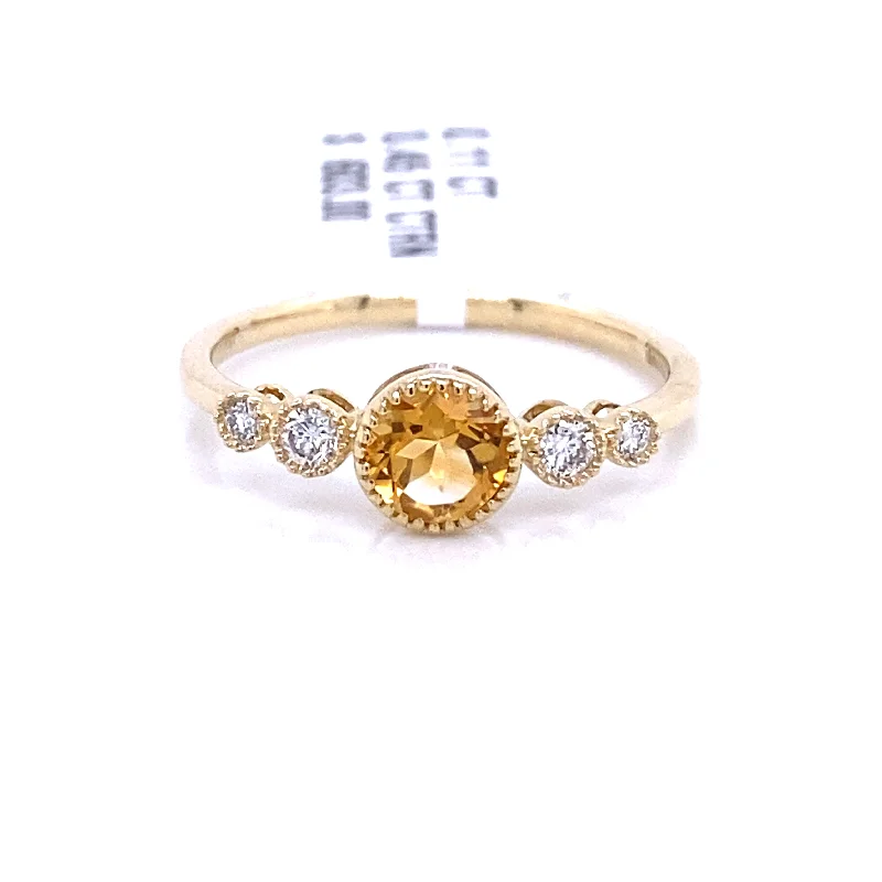 Bremer Jewelry Citrine and Diamonds Five Stone Fashion Ring in 14K Yellow Gold (0.56ctw)