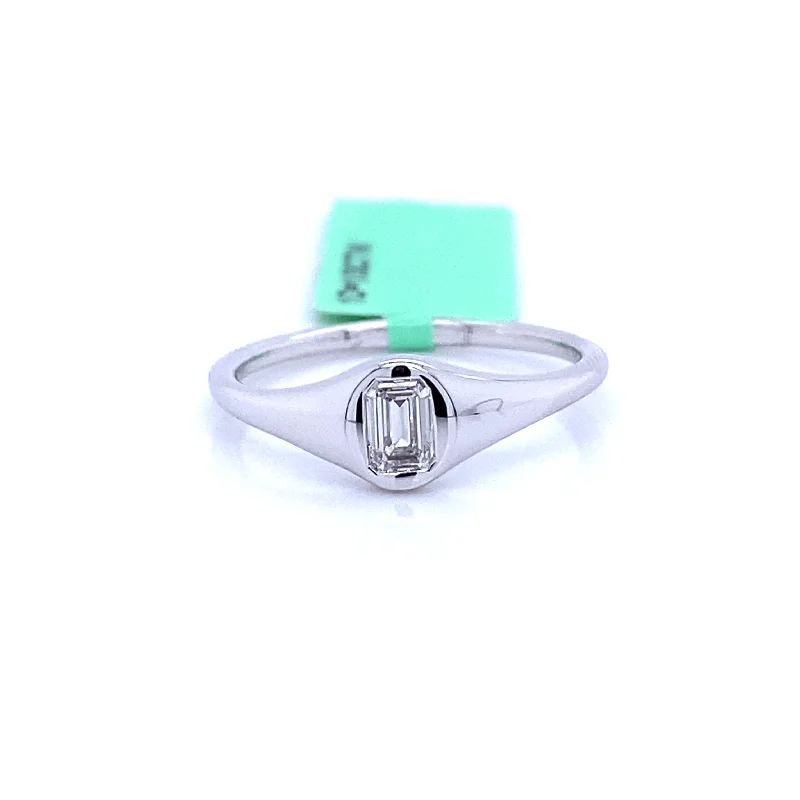 Bremer Jewelry Lab Grown Emerald Diamond Signet Fashion Ring in 14K White Gold (0.33ctw)