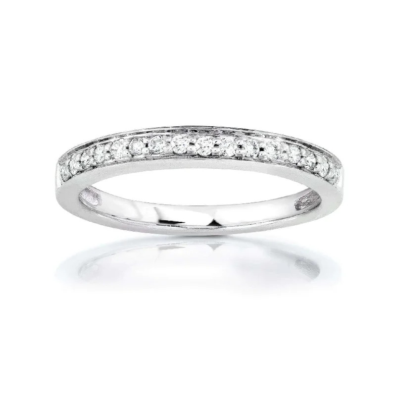 Diamond Wedding Band 1/6 carat (ctw) in 14K White Gold