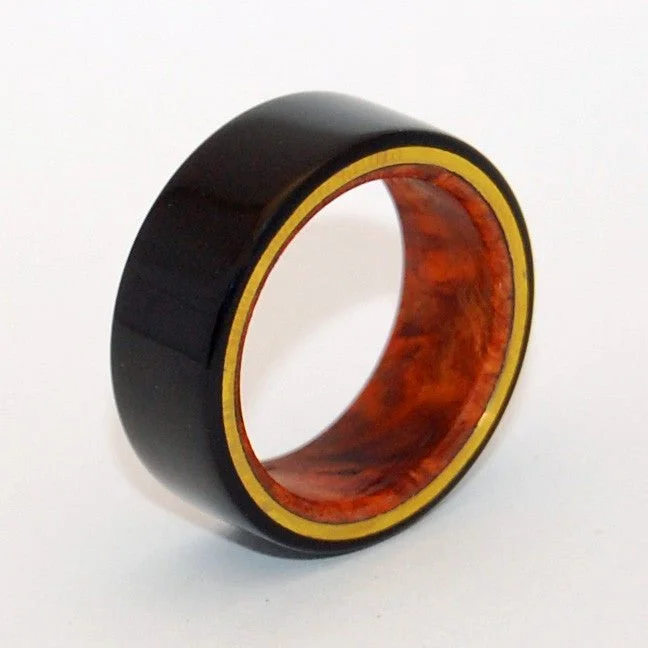 Earth Below | Men's Onyx Stone, Amboyna Burl Wood & Titanium Wedding Ring