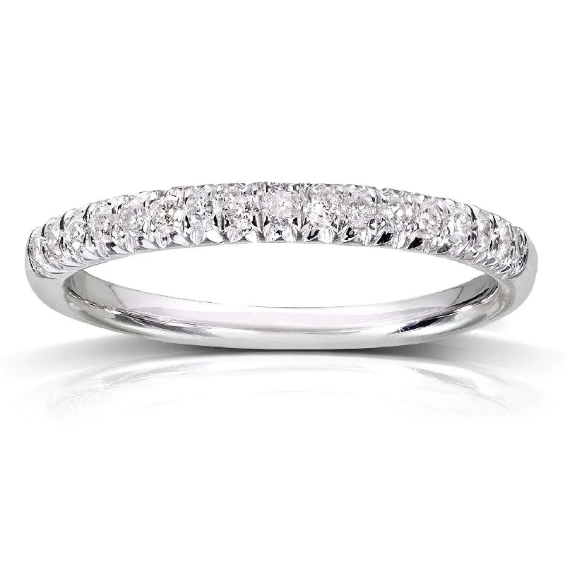 Round Diamond Wedding Band 1/6 Carat (ctw) in 14K White Gold