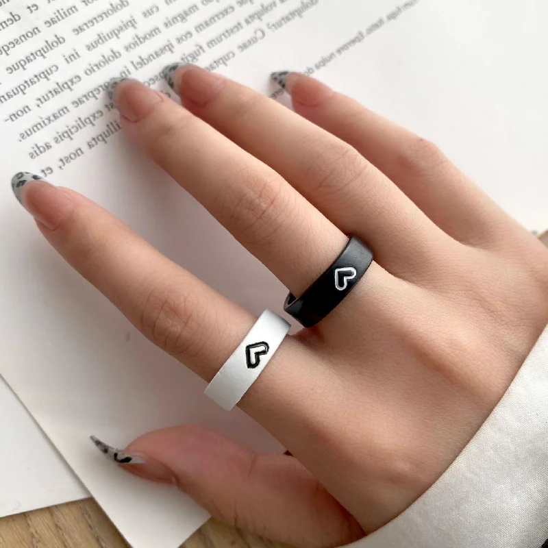 Wholesale Valentine's Day Zinc Alloy Love Black and White Couple Ring Set of 3