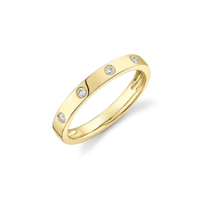 4 Diamond Gold Band