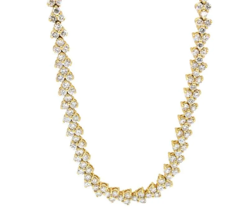 DIAMOND CLUSTER LINE NECKLACE